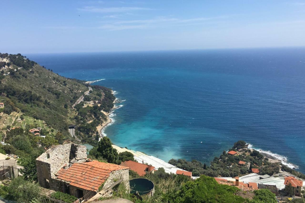House In Grimaldi. Spectacular View Over The French Riviera! Grimaldi  Eksteriør bilde